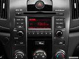  Stereo controls photo